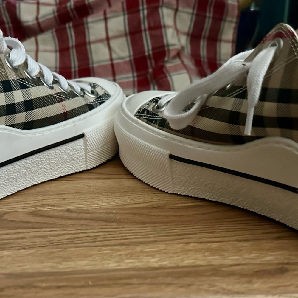 Burberry Checkered Canvas Sneakers - Picture 7 of 15